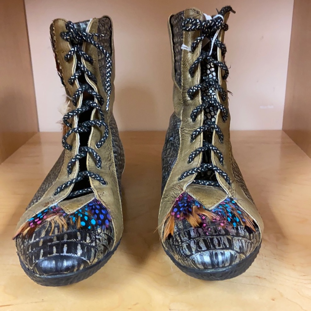 EL VAQUERO ITALY WIMEN HIGH FASHION BOOTS SIZE 38